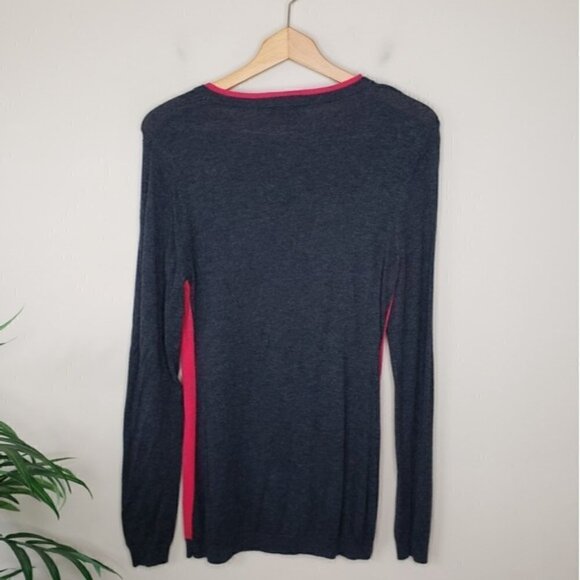 Vertical Design | Gray Sweater Red Side Stripe - Picture 5 of 6